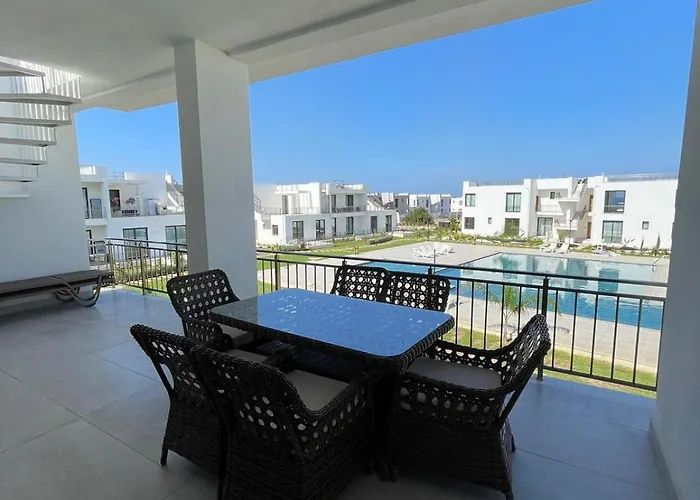 The Country Club & *