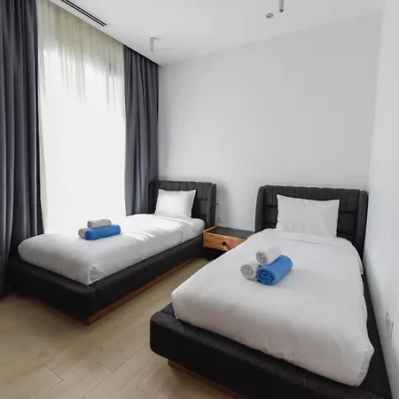 Apartman The Country Club & *