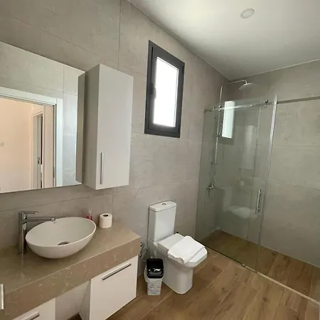 The Country Club & 아파트 *